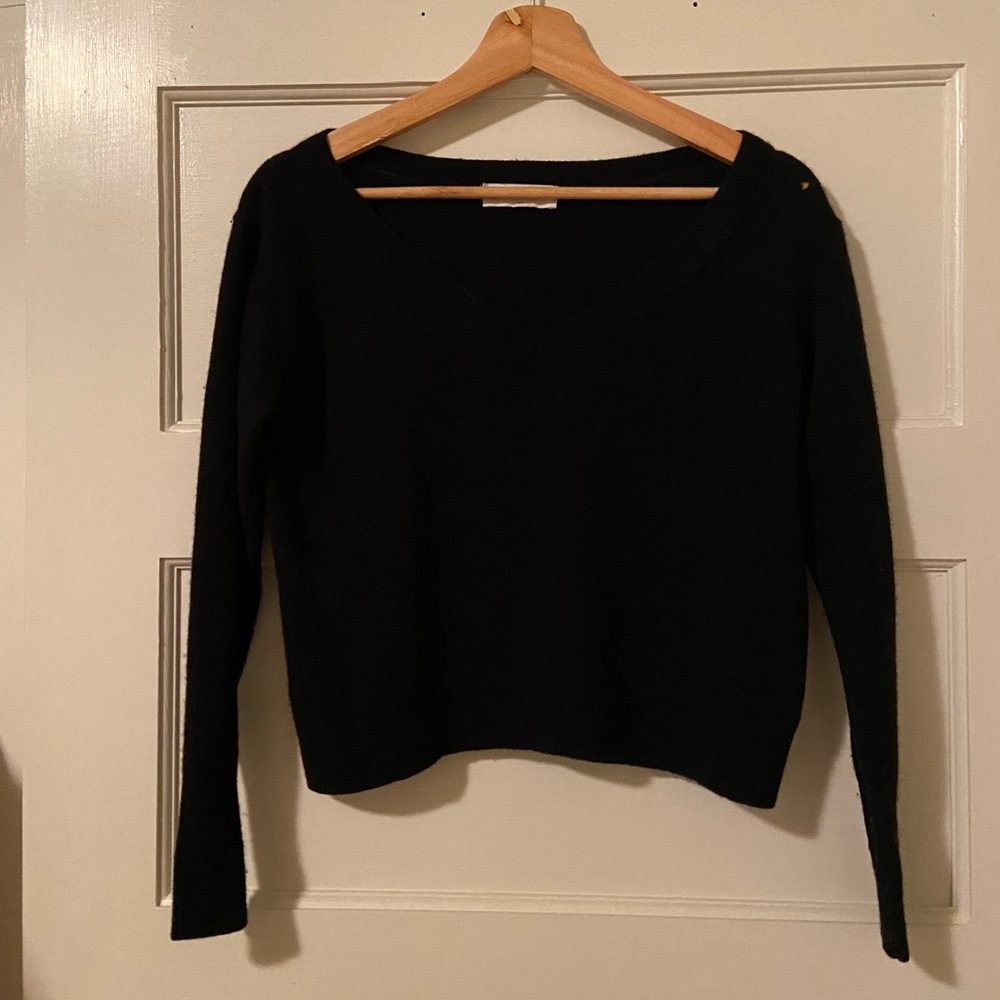 Everlane - Wide V-Neck Crop Cashmere Sweater